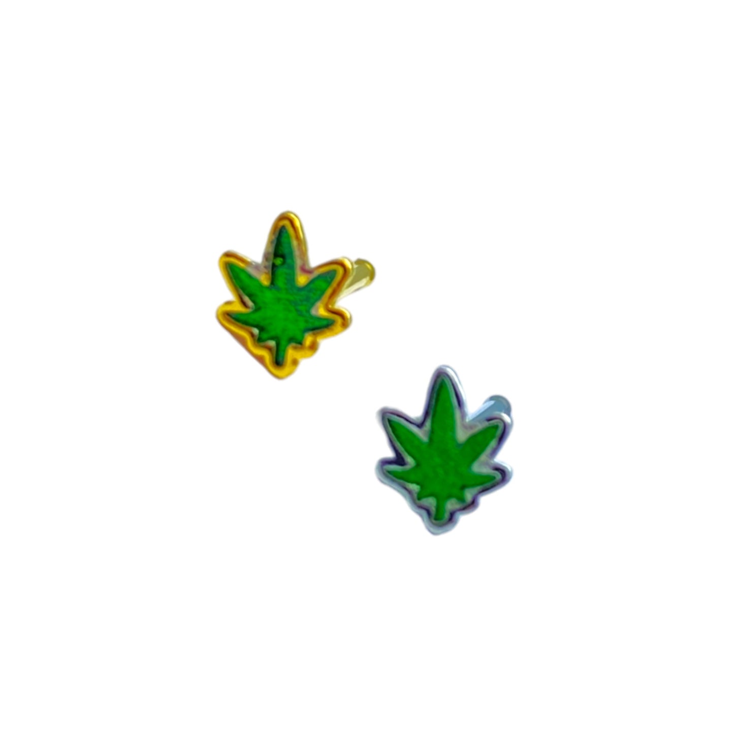 Green maple leaf Nosering (Ball Type)